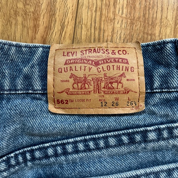 Levi’s Shorts - Picture 3 of 3